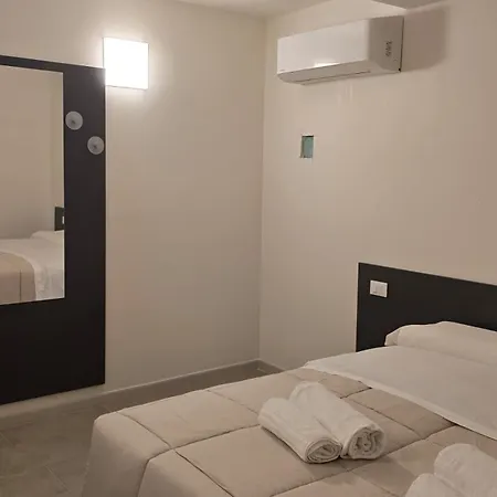 Salionze Apartments *